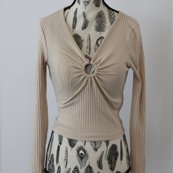 2 FOR $30 Beige Topshop long sleeve shirt - Picture 1 of 5
